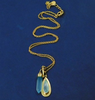 Vergulde ketting met hanger met facet Chalcedoon